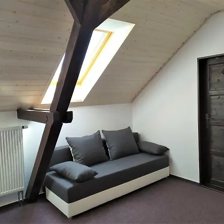 Statek Cesky Dvur Maison d'hôtes Postupice